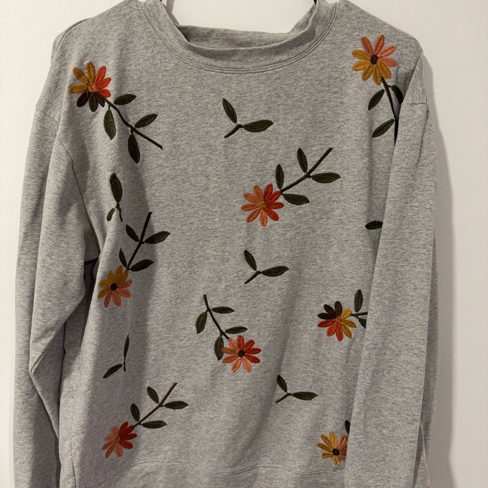 Roolee Gray Sweatshirt with Floral Accents